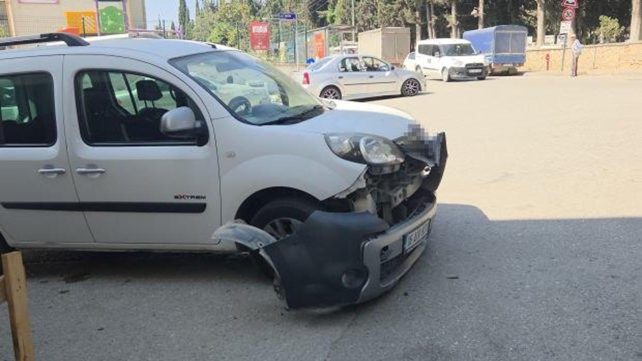 Bursa'da feci kaza: Fenalaşan sürücü 4 araca çarparak durabildi 