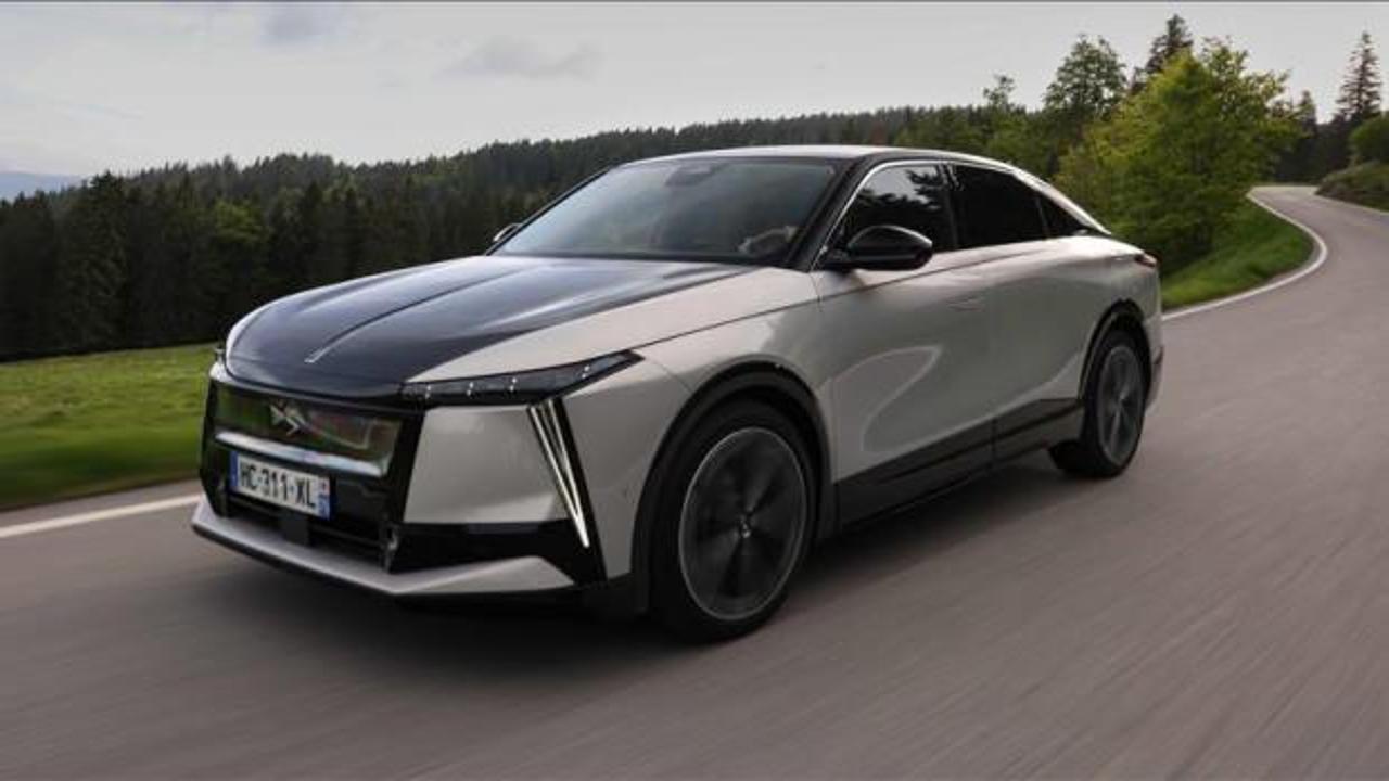 DS N&deg;8 otomobil, yılın son &ccedil;eyreğinde T&uuml;rkiye'de satışa sunulacak