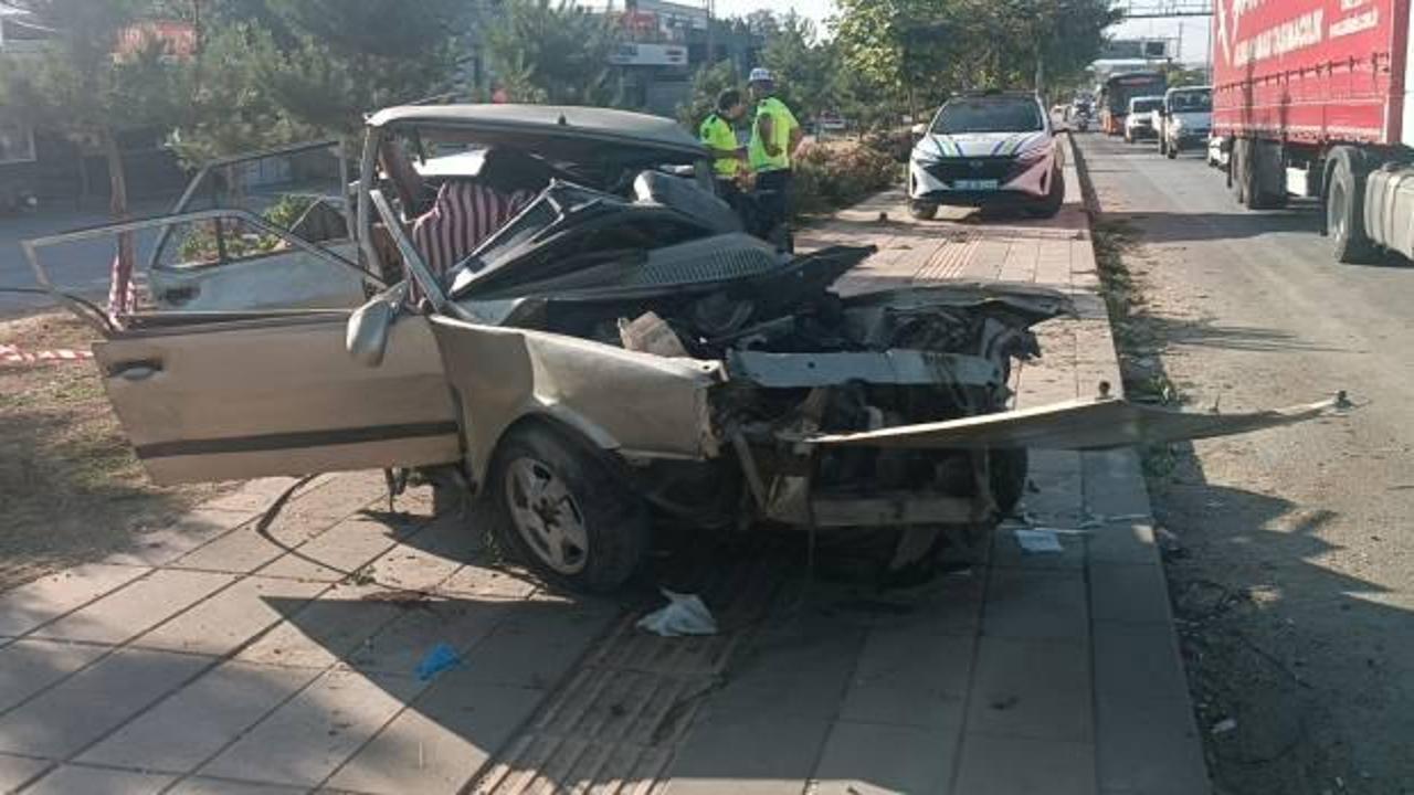 Gaziantep'te feci kaza: Tofaş sürücüsü hayatını kaybetti