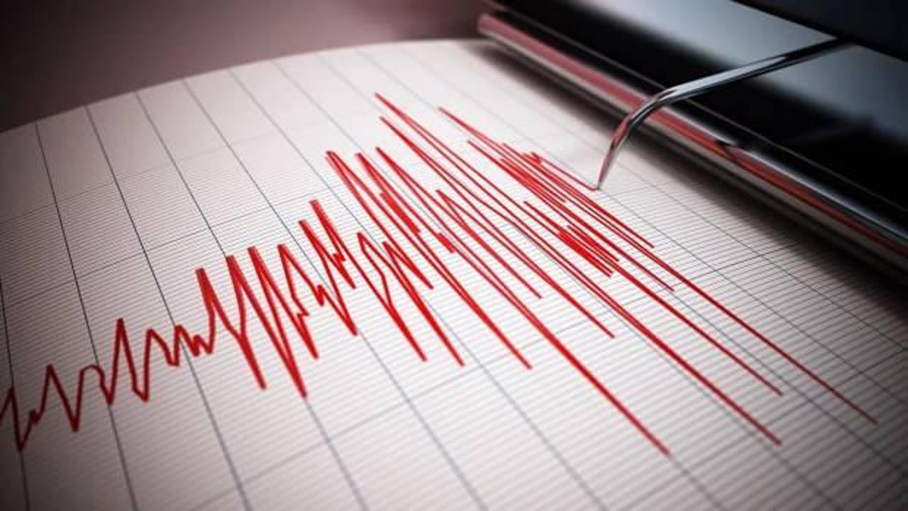 İran'da 5.5 büyüklüğünde deprem!