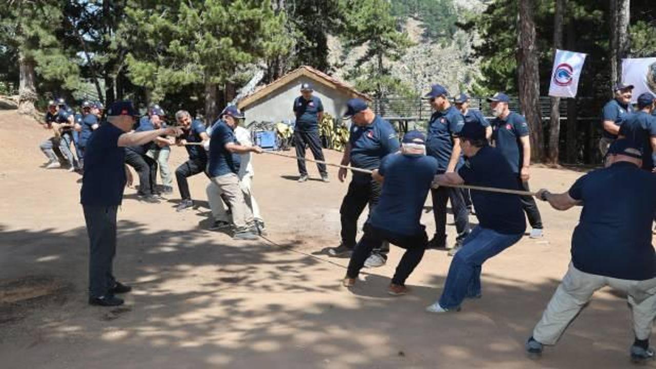 Kahraman gaziler Konya Büyükşehir'in kampında