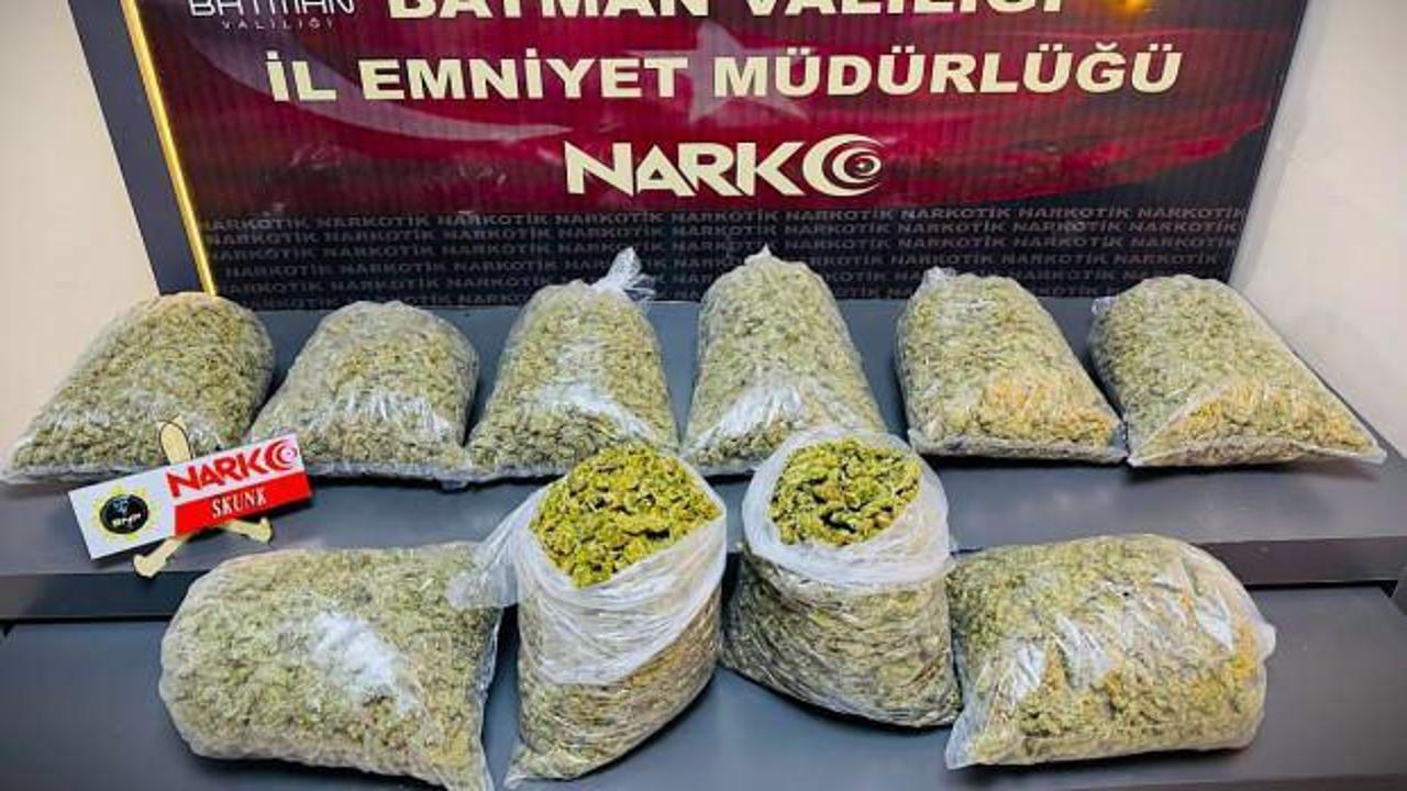 Kayseri’de, İranlı 3 şüphelinin midesinden 6,7 kilo uyuşturucu çıktı