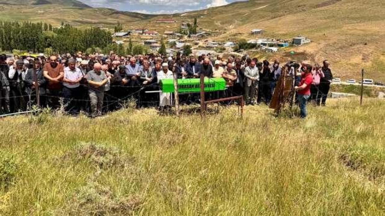 Ocak Partisi Genel Başkanı Kadir Canpolat toprağa verildi