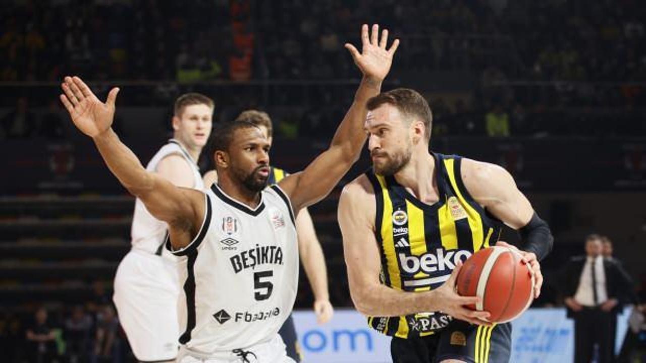 Parkede derbi ateşi! Yayın şifresiz! Peki Fenerbahçe - Beşiktaş maçı kaçta?