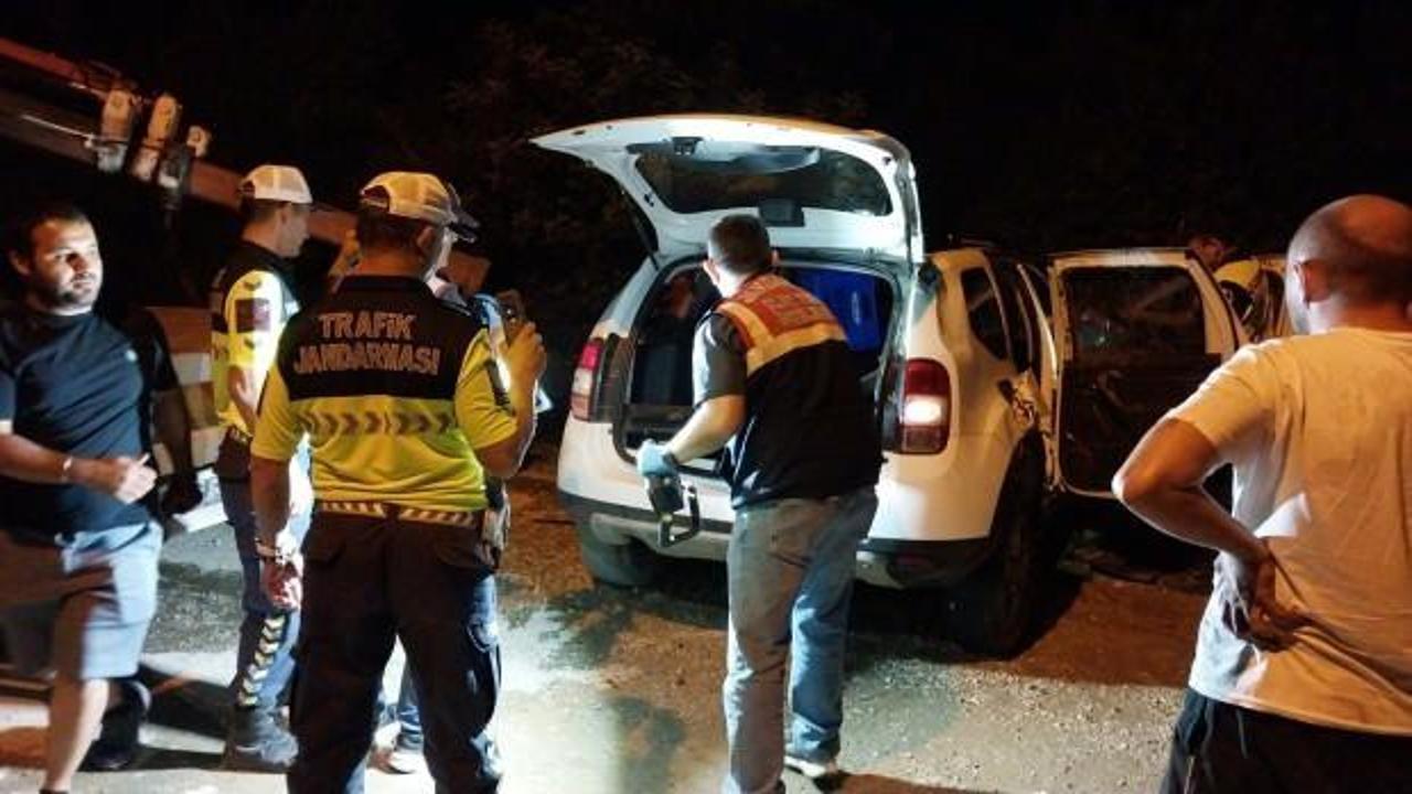 Sulama kanalına düşen cipteki sürücü ile akrabası öldü