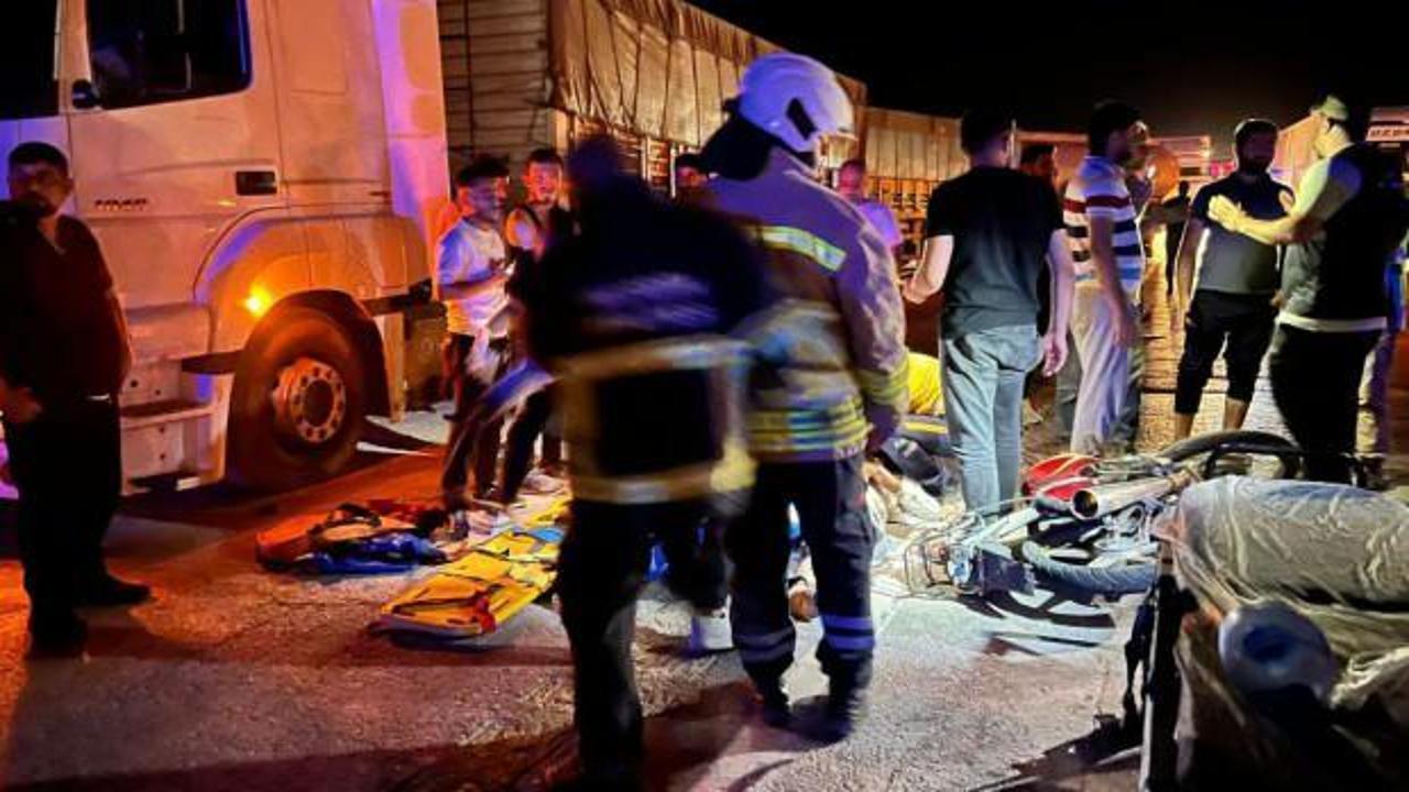 Tır ile motosiklet çarpıştı: 1 ölü, 1 yaralı