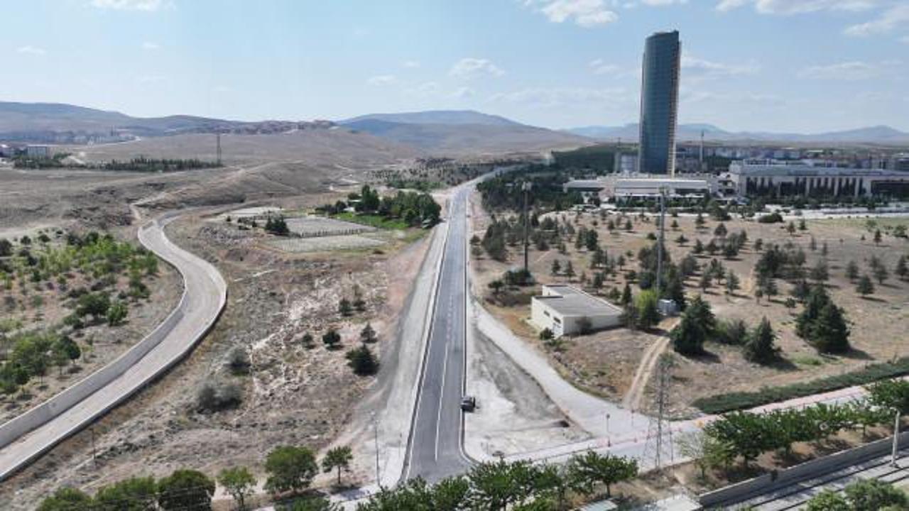 Konya Büyükşehir, yol çalışmalarına devam ediyor