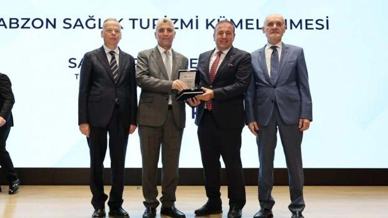 Bakan Bolat: Hizmet ihracatında sene sonuna kadar 121 milyar dolar hedefliyoruz!