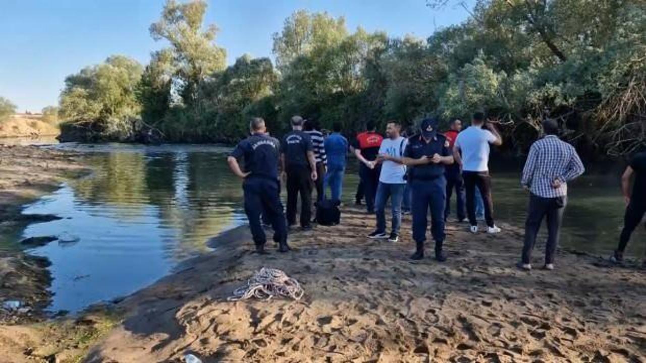 Kızılırmak'a girip boğuldu