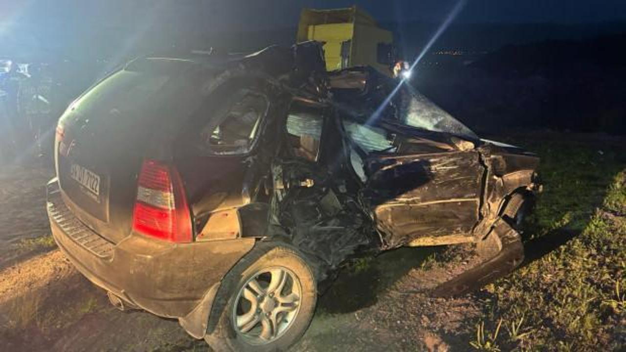 Ardahan'da feci kaza: 2 ölü 2 yaralı