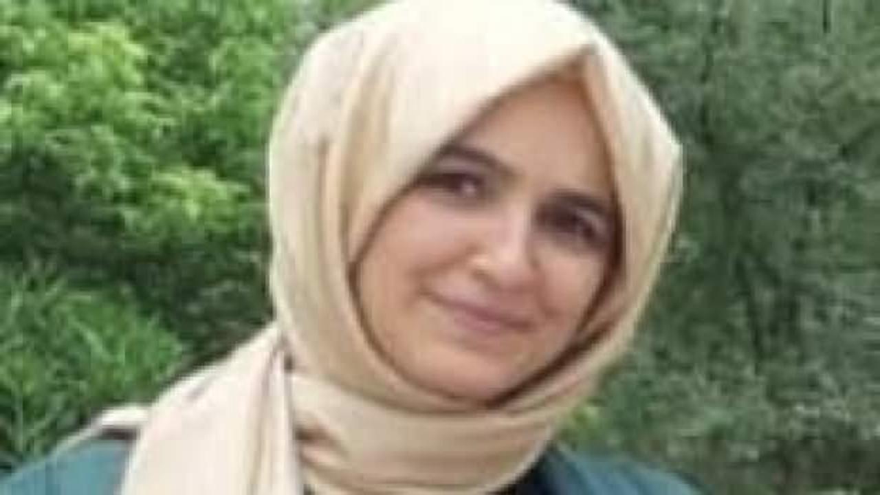 &Ccedil;ocuklarını kurtarmak i&ccedil;in atladığı derede boğuldu!