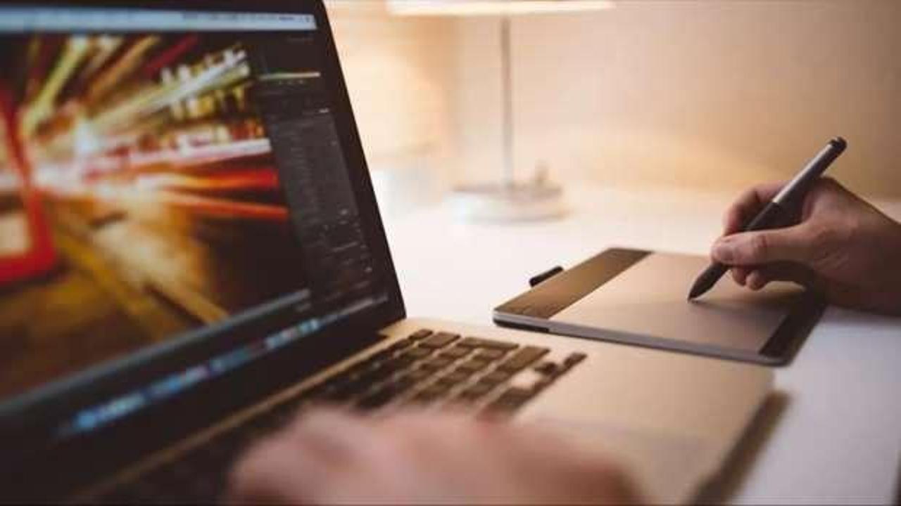 Dünyada ve Türkiye'de dijital ekonomi yatırımlarının payı artıyor