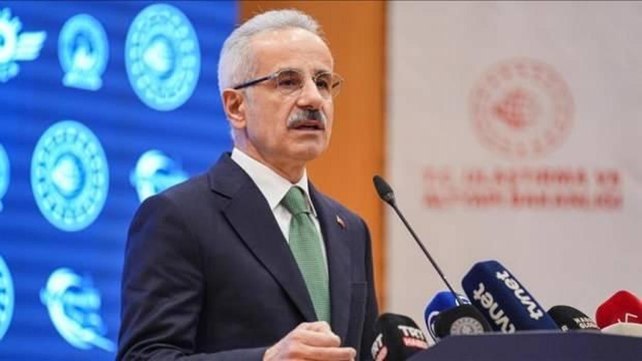 Bakan Uraloğlu'ndan İsrail ve hava sahası kısıtlaması açıklaması!