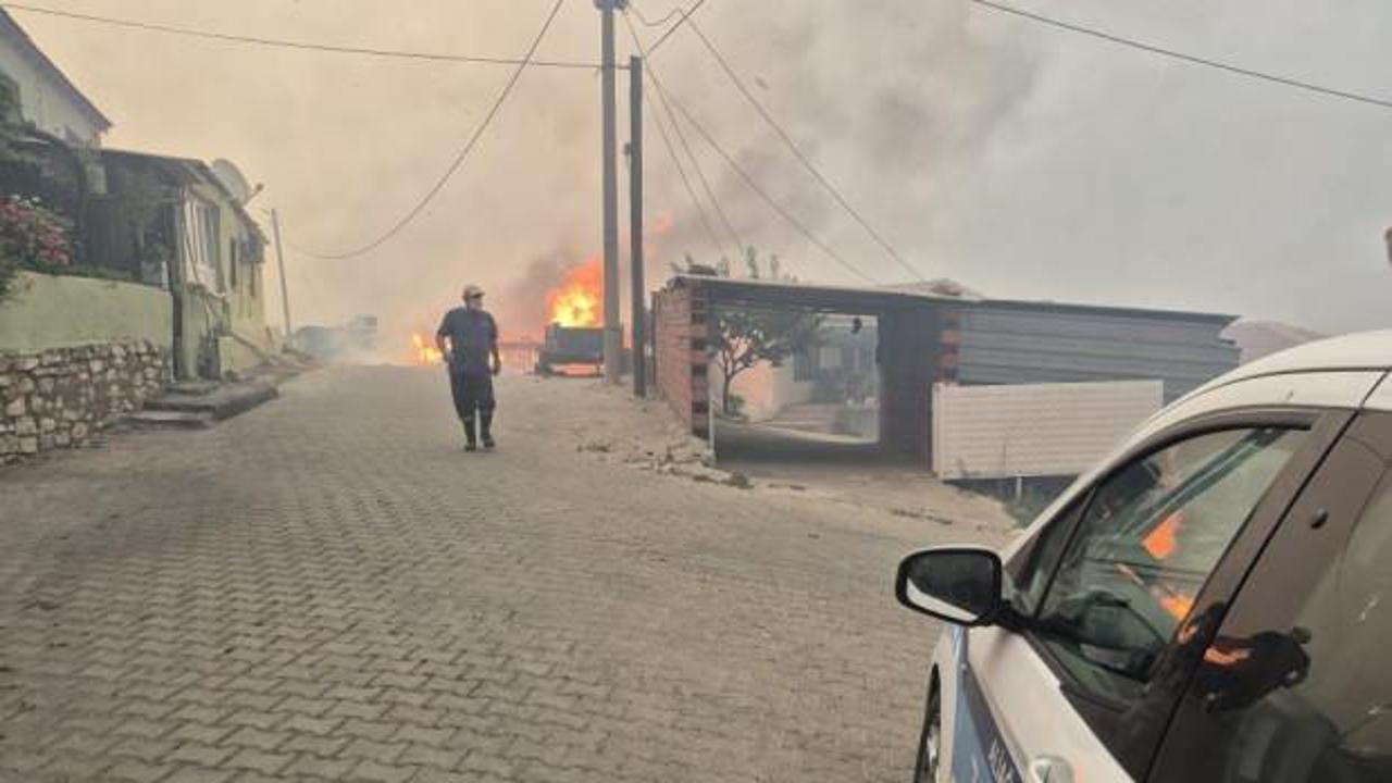 İzmir’de orman yangını kontrol altında