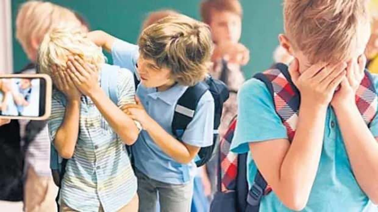 MEB, akran zorbalığı için harekete geçti!