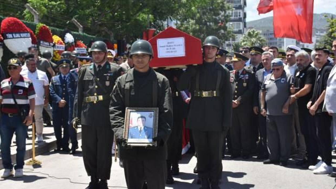 Şehit albay son yolculuğuna uğurlandı