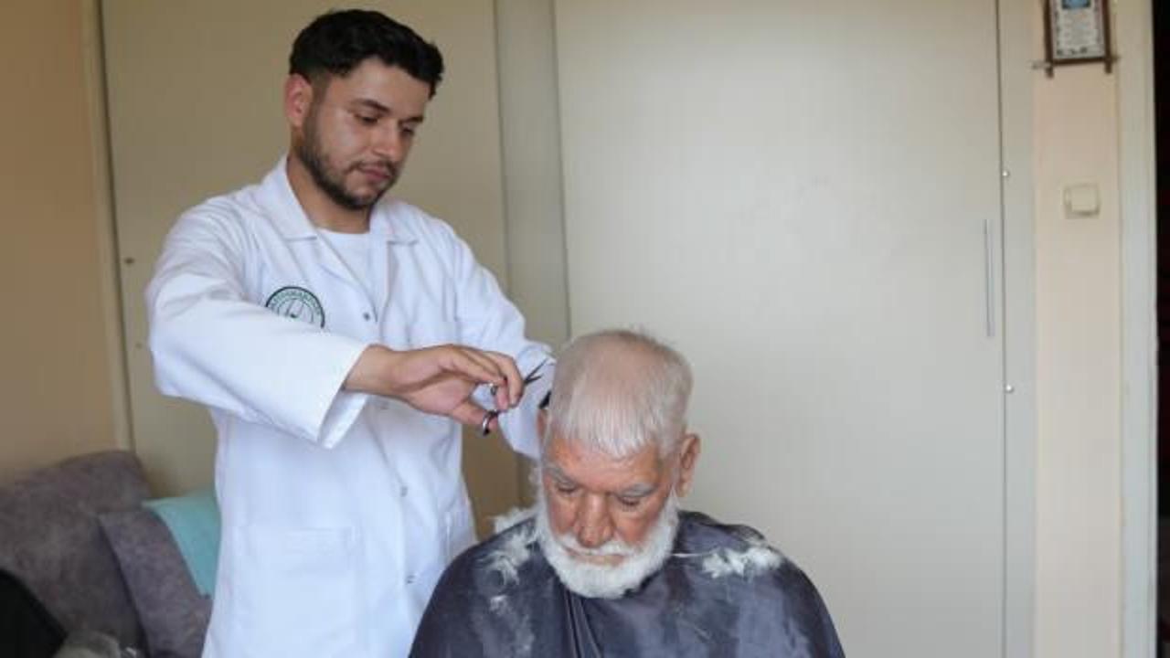 Gaziosmanpaşa Belediyesi, evde hizmetle yüzleri güldürmeye devam ediyor