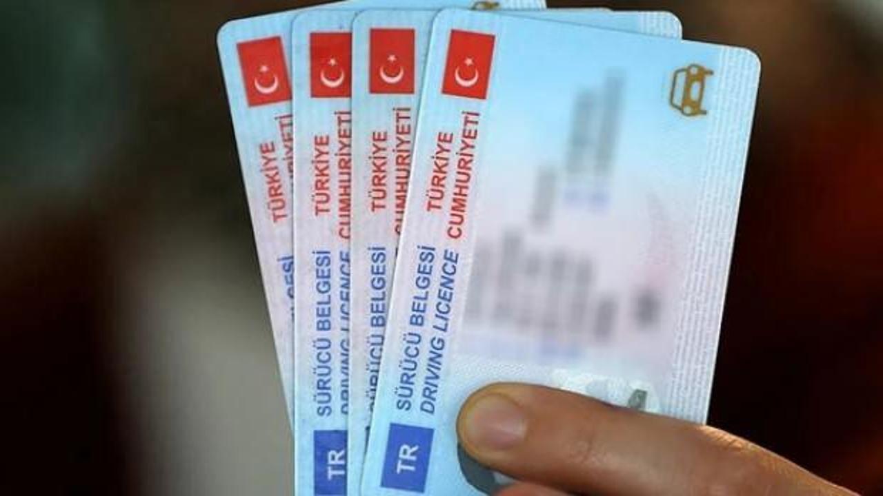 Ehliyette yaş sınırı: Artık araç kullanamayacaklar!