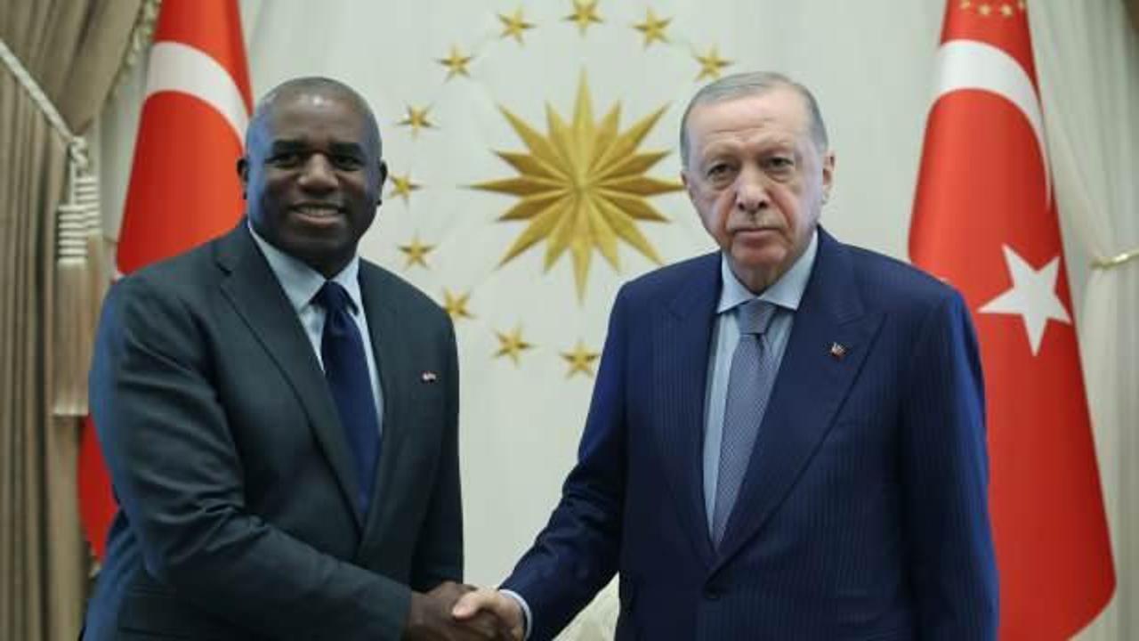 Erdoğan, İngiltere Dışişleri Bakanı Lammy'yi kabul etti