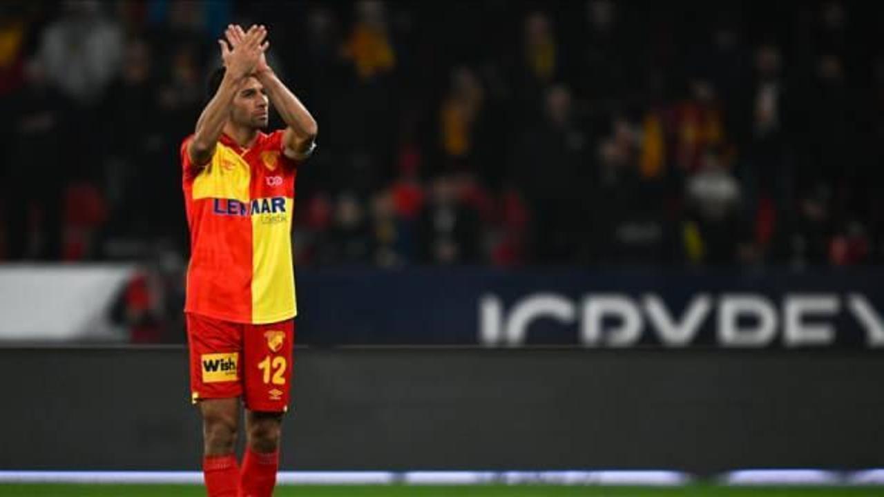 İsmail Köybaşı 1 yıllık sözleşme imzaladı