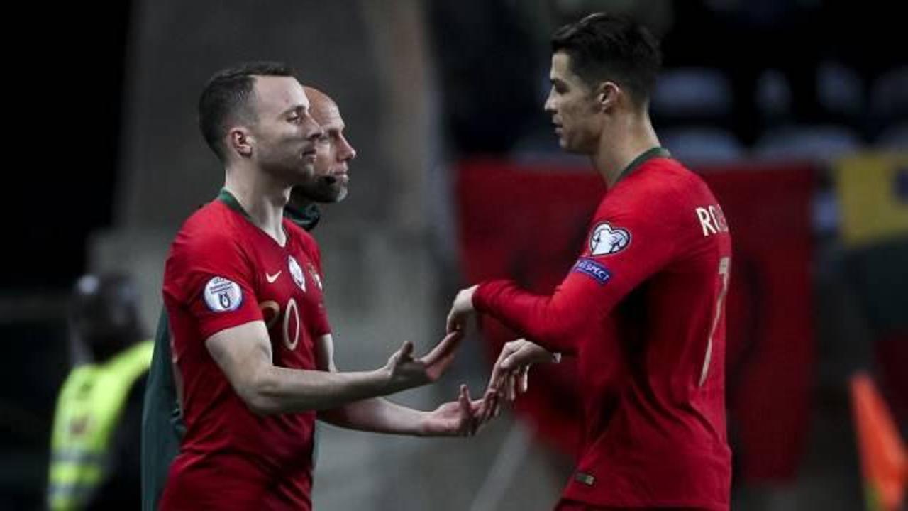 K&ouml;t&uuml; g&uuml;nde g&ouml;zler Ronaldo'yu aradı: 'Cenaze' tepkisi &ccedil;ığ gibi