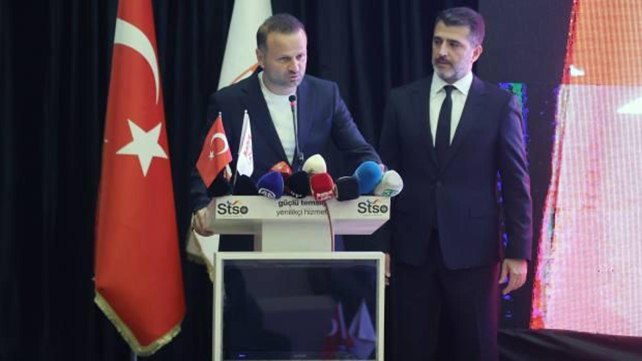 Rey Manaj takımda kalacak mı? Hocası net konuştu: "Roberto Carlos geldi"