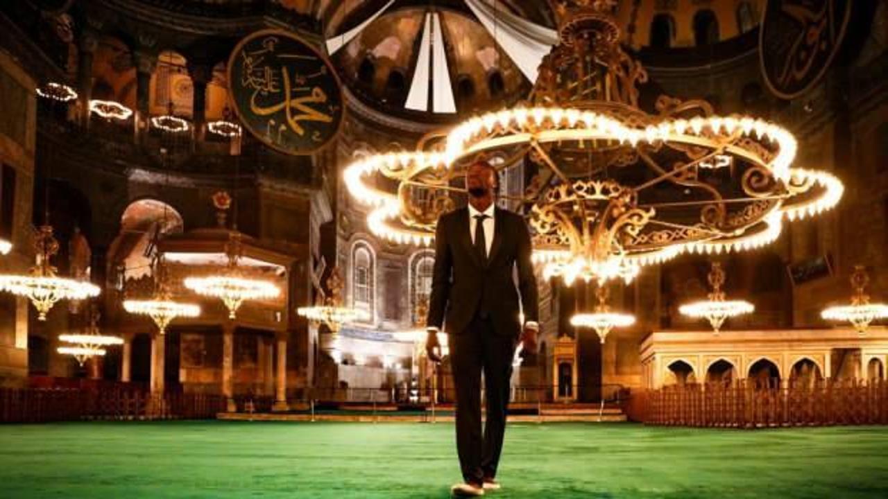 Süper Lig'in yeni yıldızı İstanbul'a indi! Soluğu Ayasofya'da aldı
