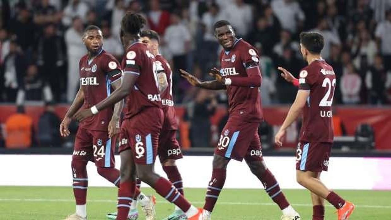 Trabzonspor forvet transferini bitirdi: Havalimanına iniş saati duyuruldu