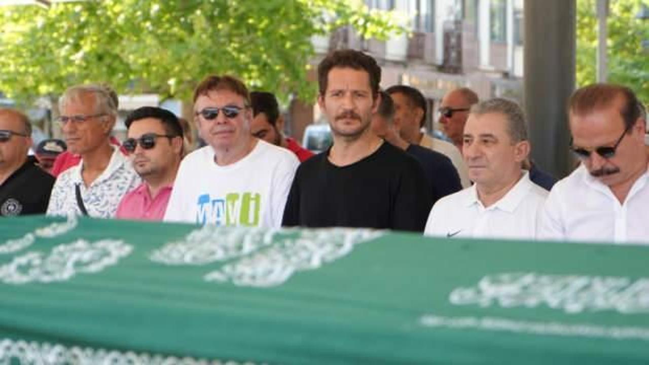 Uraz Kaygılaroğlu'nun dedesi son yolculuğuna uğurlandı