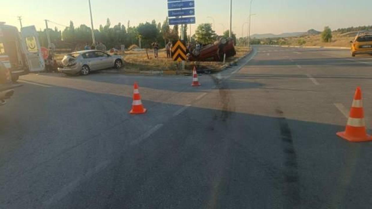 Afyonkarahisar’da trafik kazası: 9 kişi yaralandı