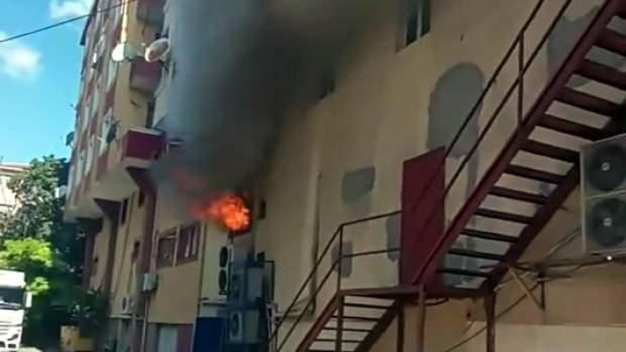 Avcılar'da market deposunda yangın