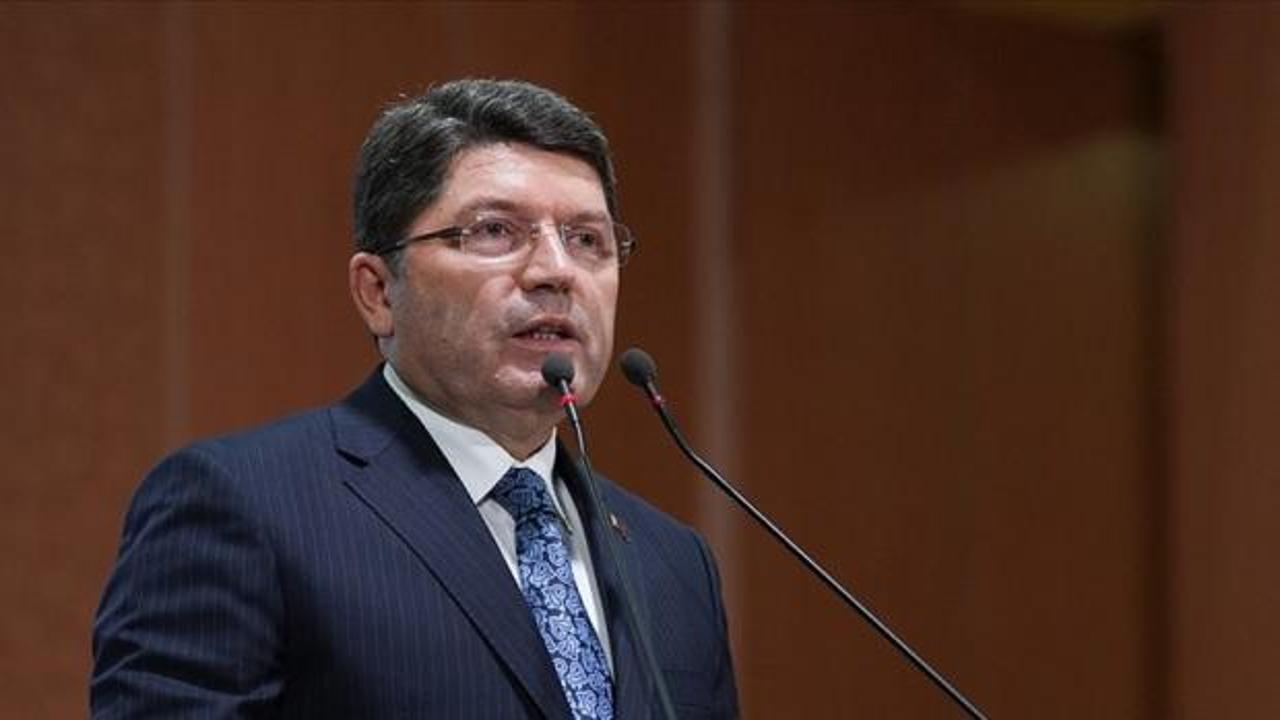 Bakan Tunç: Bin yıllık kardeşliğimize vurulan hançer çıkarılıyor!