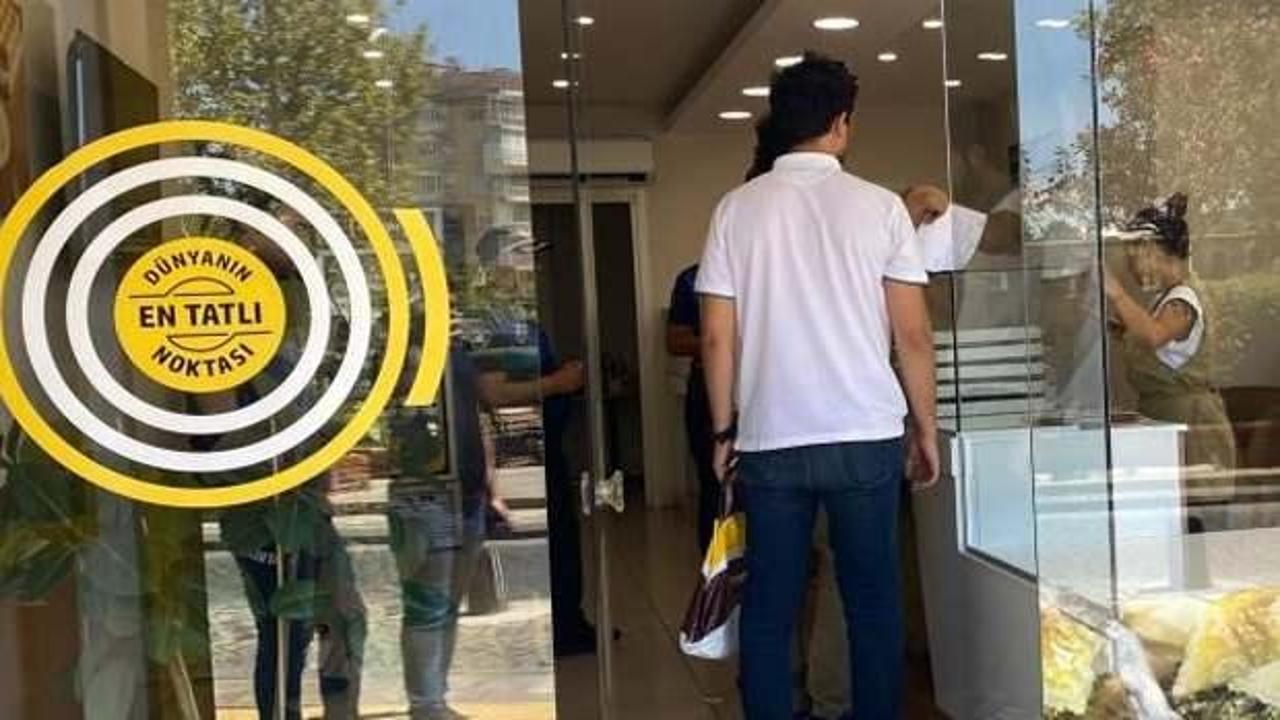 Baklavacıda mide bulandıran görüntü