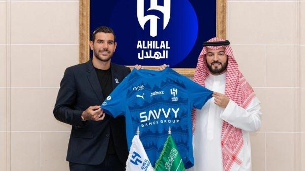 Bir dünya yıldızı daha Suudi Arabistan'da! Al Hilal resmen açıkladı