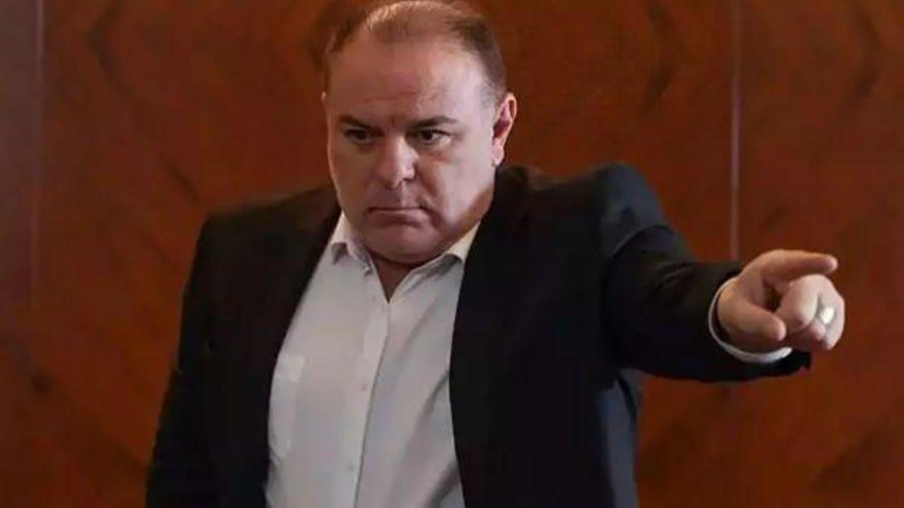 Eşkıya Dünyaya Hükümdar Olmaz'ın yıldızı Burak Sergen, Senden Kalan'a evet dedi!