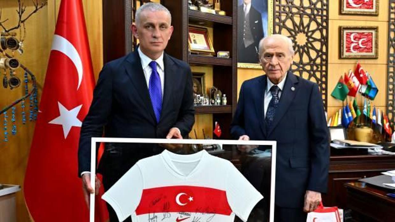 MHP Genel Başkanı Bahçeli, TFF Başkanı Hacıosmanoğlu'nu kabul etti