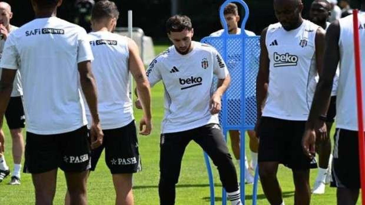 Beşiktaş &uuml;&ccedil;&uuml;nc&uuml; ma&ccedil;ına &ccedil;ıkıyor! Abraham ve Orkun detayı