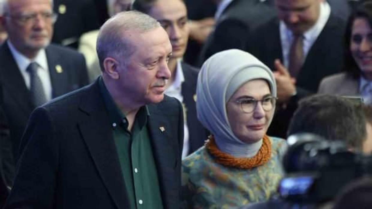 Emine Erdoğan'dan, AK Parti'nin toplantısına ilişkin paylaşım
