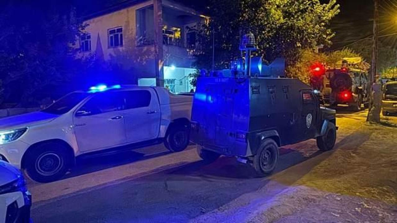 Kalaşnikoflu saldırı: Baba öldü, 3 kızı yaralandı