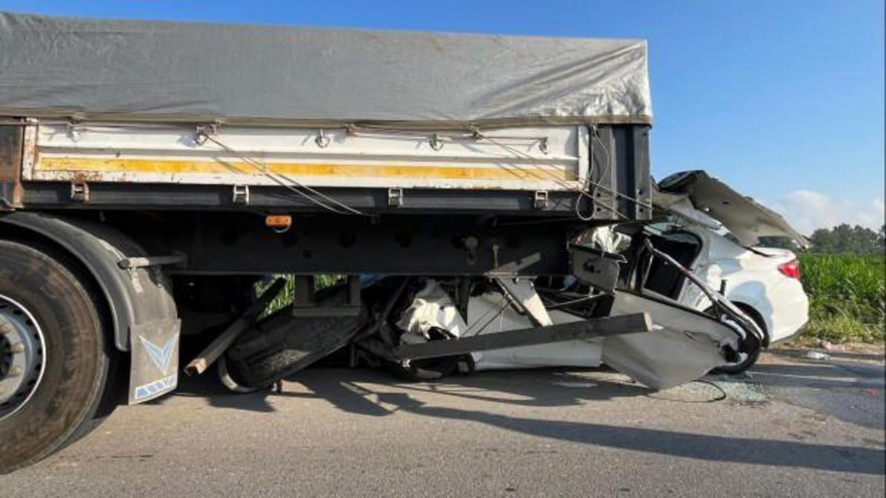 Sakarya'da korkunç kaza: 1 ölü, 1 yaralı!