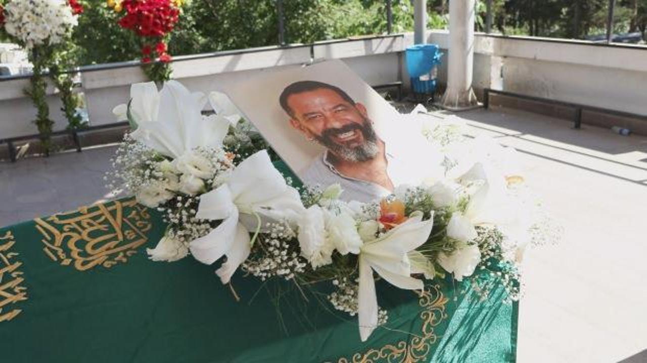 Oyuncu Emre T&ouml;r&uuml;n son yolculuğuna uğurlandı