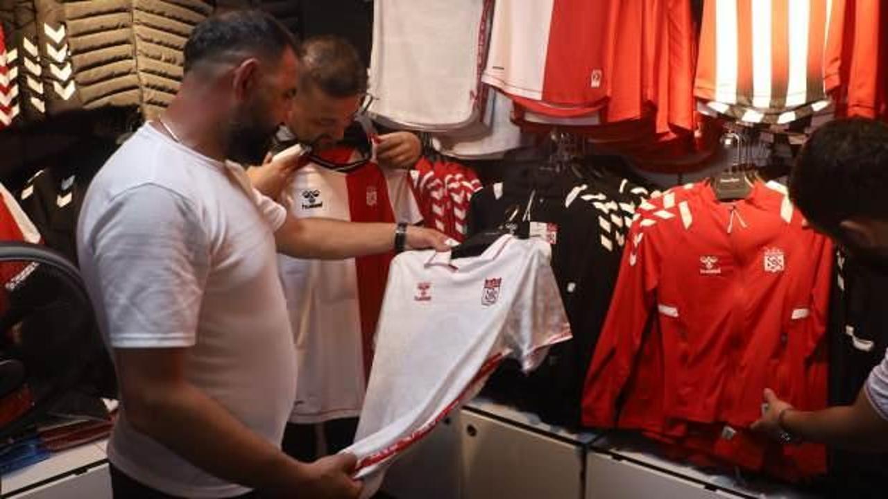 1. Lig ekibinin taraftarlarından vefa dolu destek