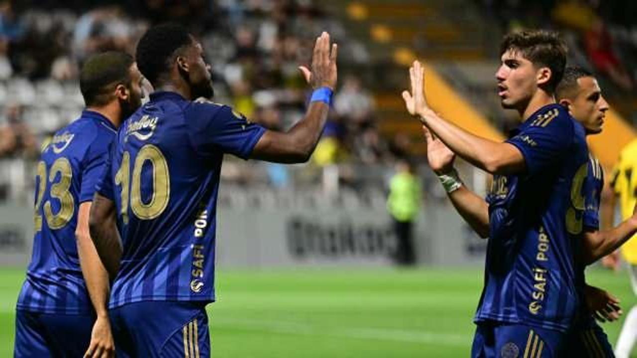 Benzema durdu 'O' durmadı! 43 dakikalık şov: Al Ittihad savunmasını par&ccedil;aladı