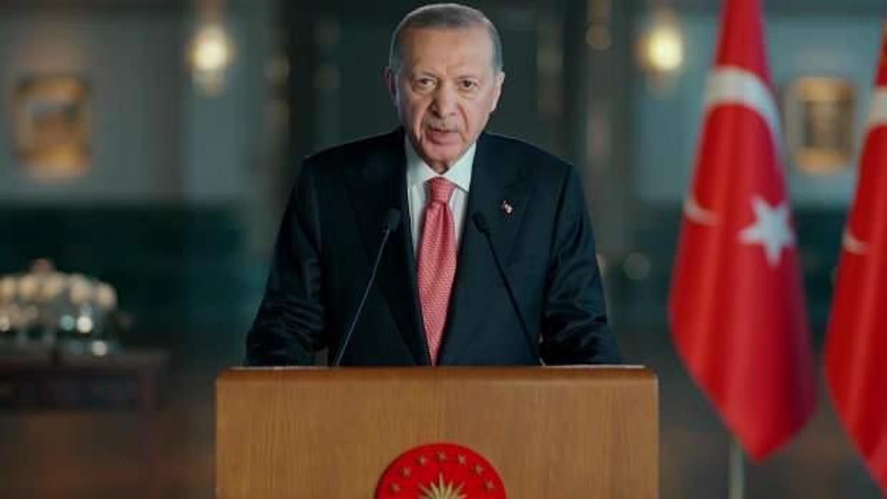 Cumhurbaşkanı Erdoğan'dan anlamlı günde özel mesaj: Millet iradesinin zaferidir