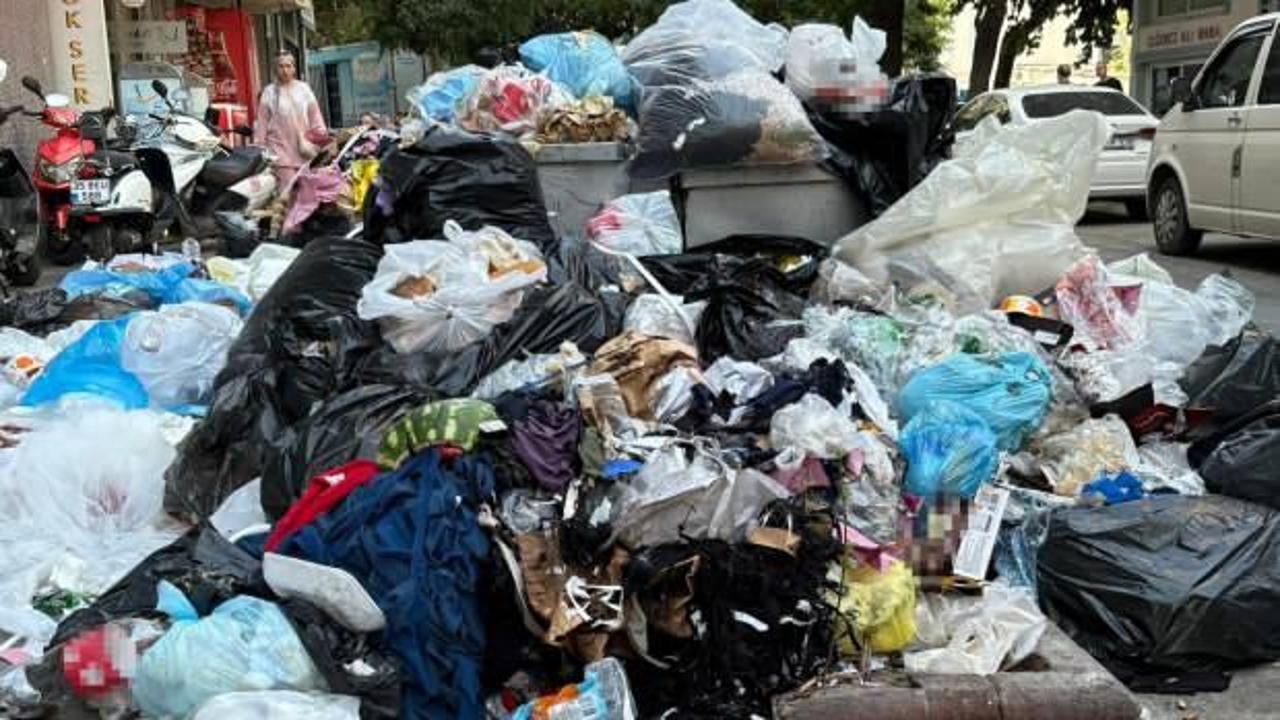 Grev olmasa bile İzmir aynı İzmir! Sokaklar çöp yığını oldu!