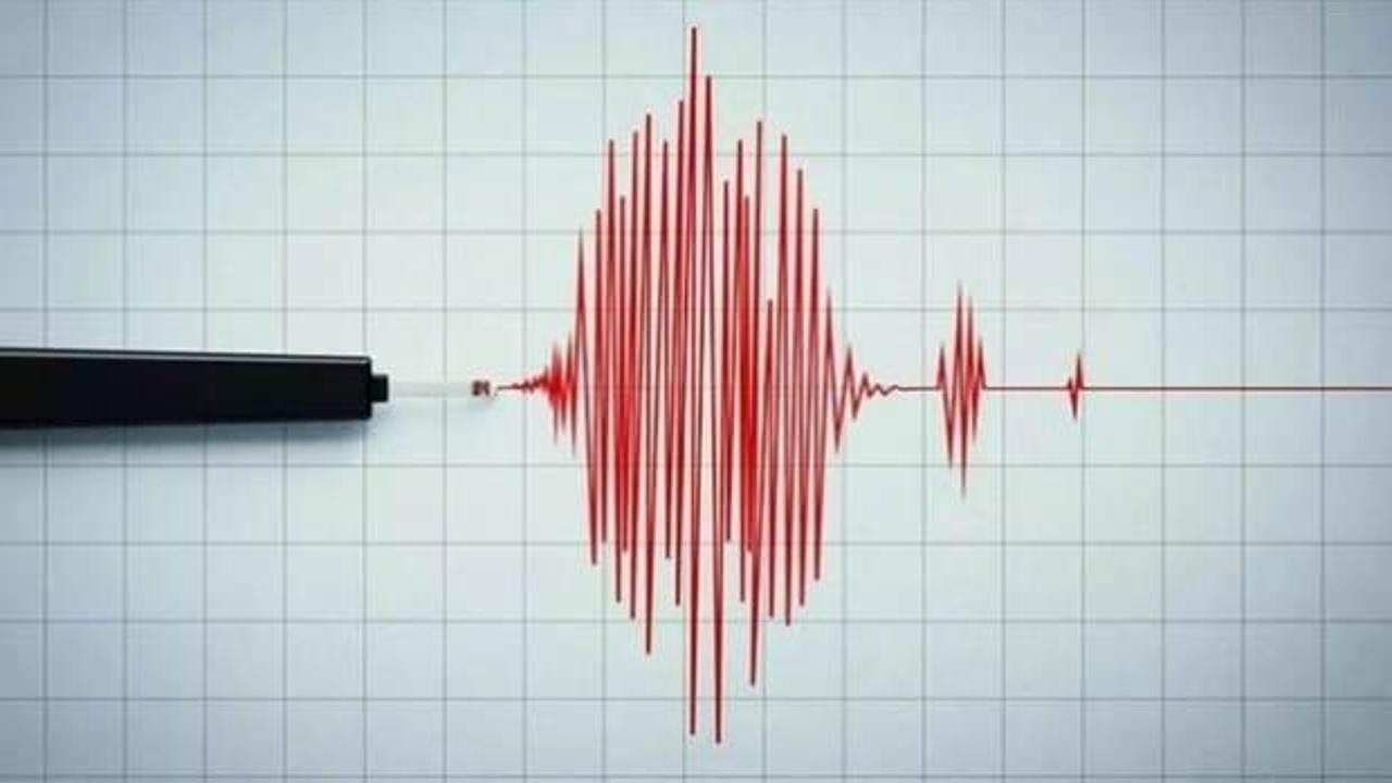 İzmir'de deprem!