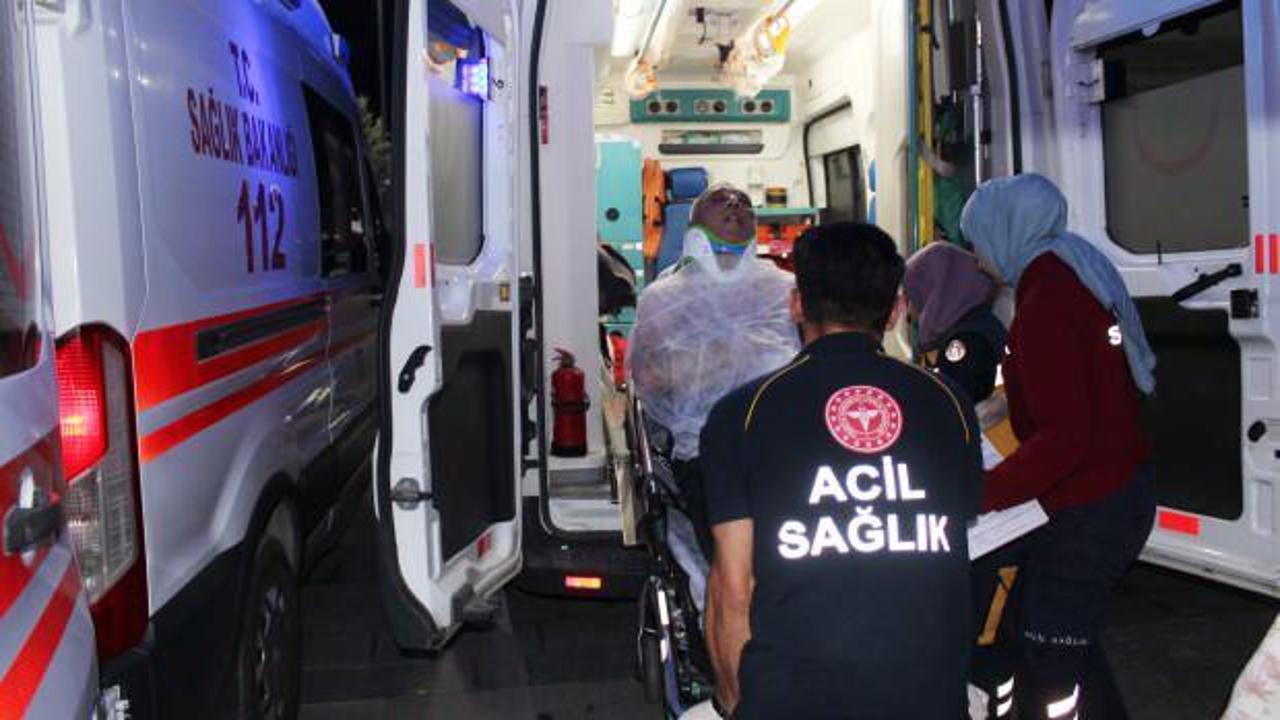 Aksaray'da kan donduran olay! Müzik dinleyenleri uyardı, göğsünden bıçaklandı