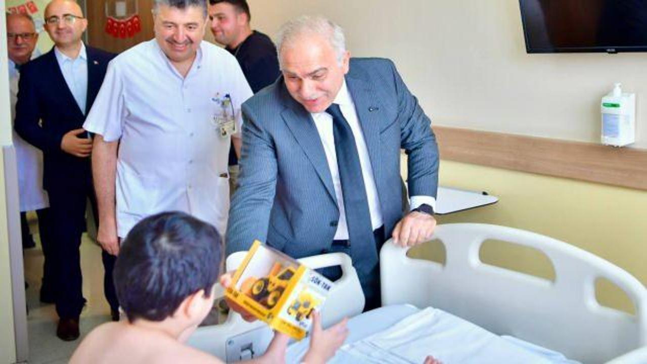 Fatih Belediyesi 500 çocuğu sünnet ettirdi 