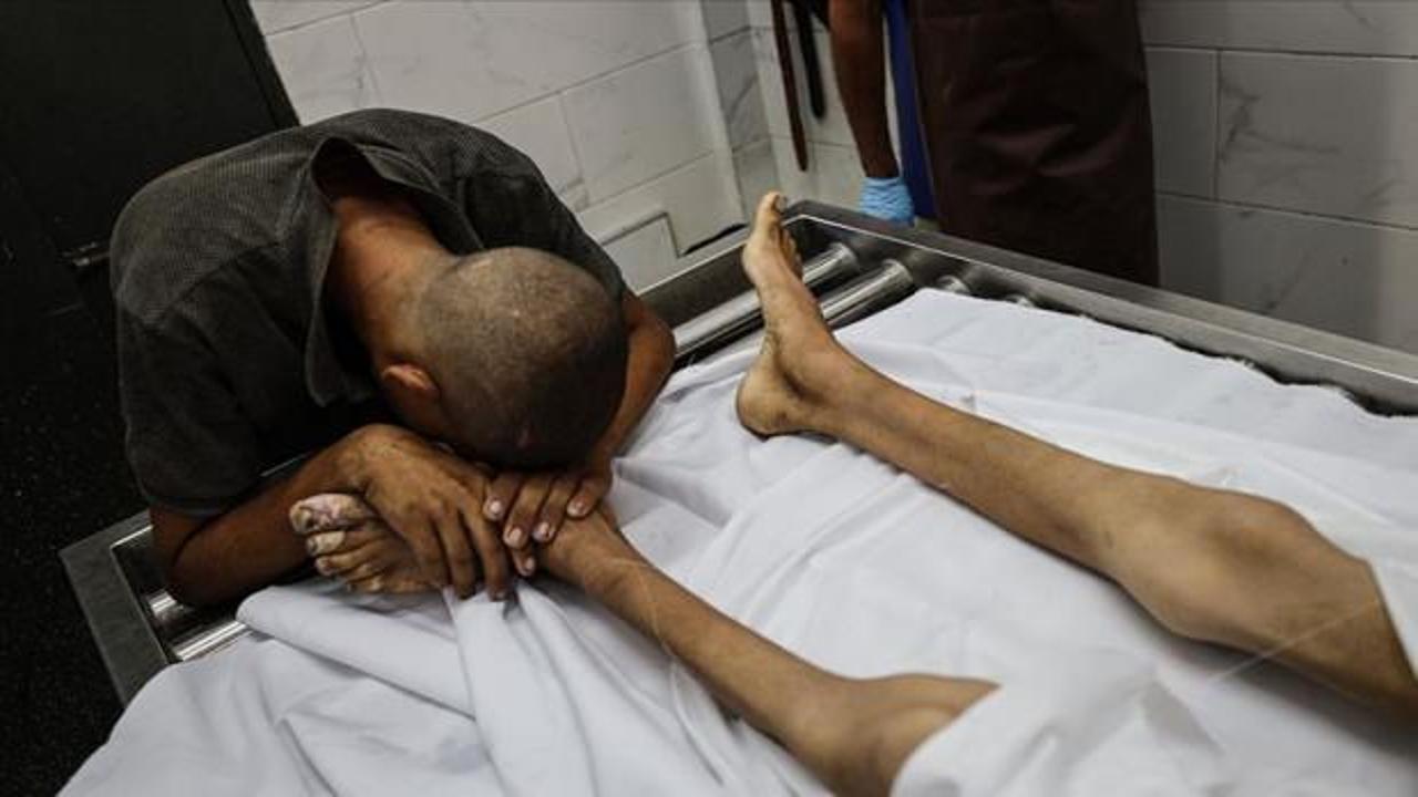 Gazze'de son 24 saatte 1'si &ccedil;ocuk 7 kişi daha a&ccedil;lıktan şehit oldu