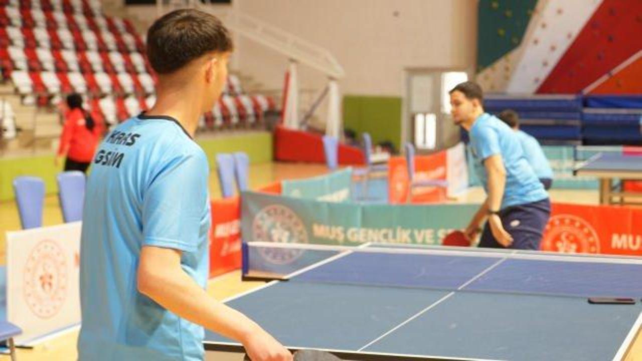 MEB, milli sporculardan beden eğitimi öğretmeni ataması yapacak